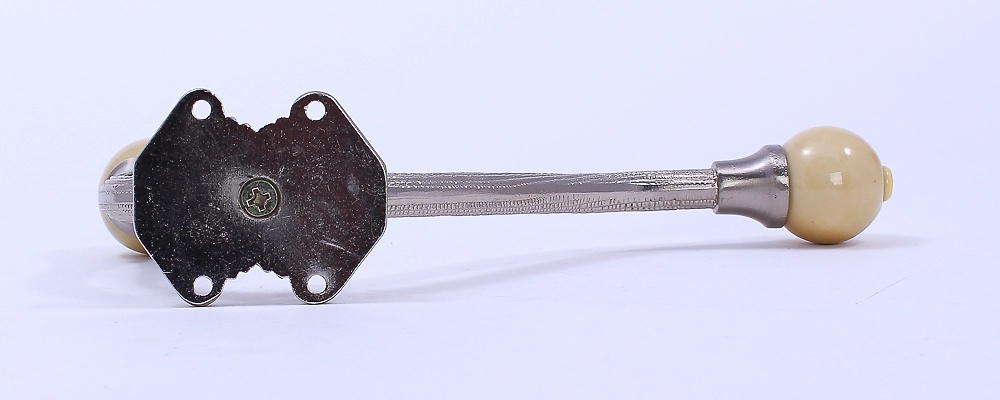 Крючок Larvij матовый никель 88 х 39 х 170 мм