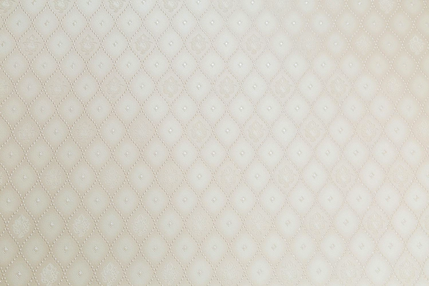 Виниловые обои HomeColor Rosalina HC71619-11 белые 1,06x10,05 м