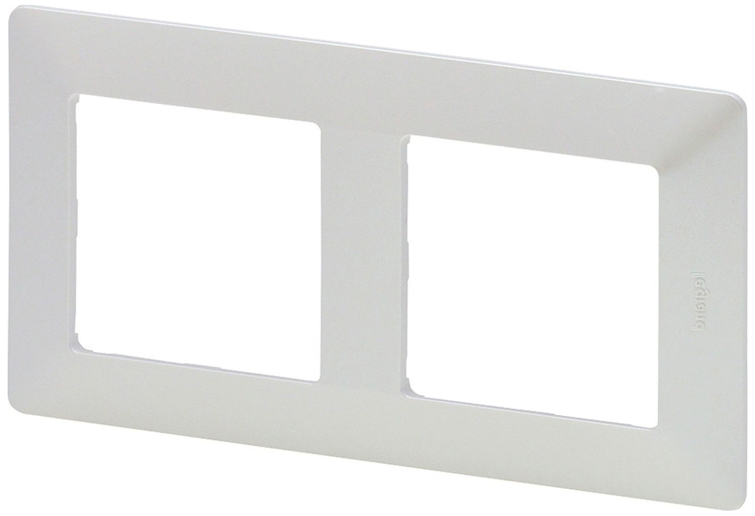 Рамка Legrand Valena Life 754142