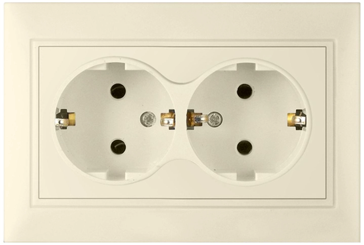 Розетка UNIVersal Севиль Б-С0128