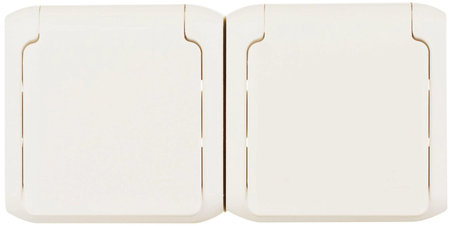 Розетка Legrand Quteo 782323 белая