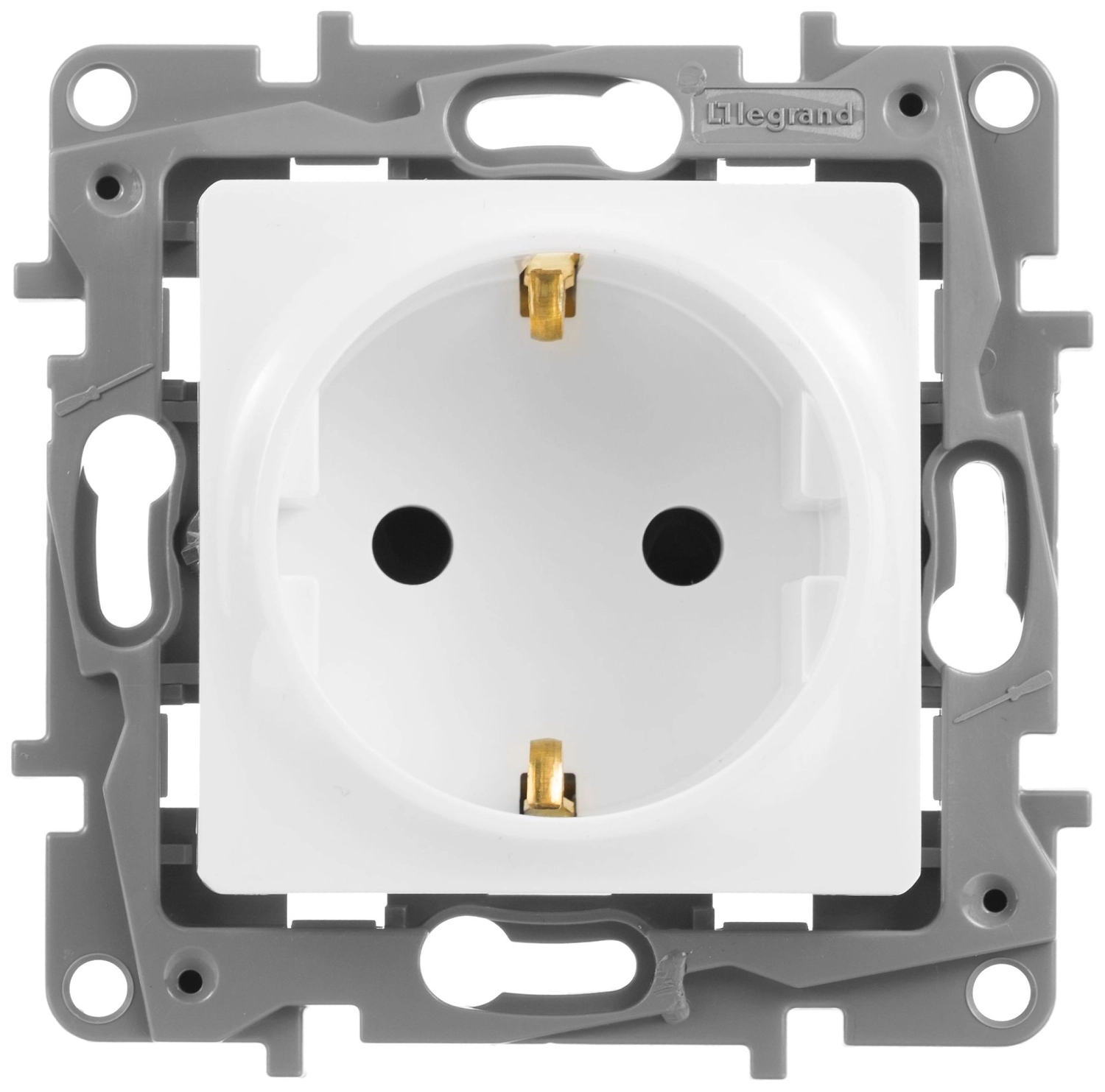 Розетка Legrand Etika 672222