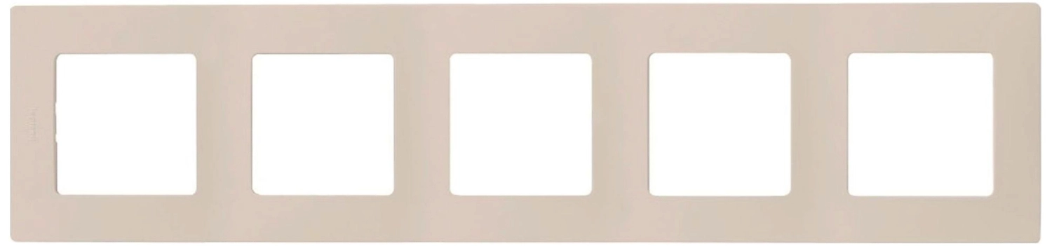 Рамка Legrand Etika 672515