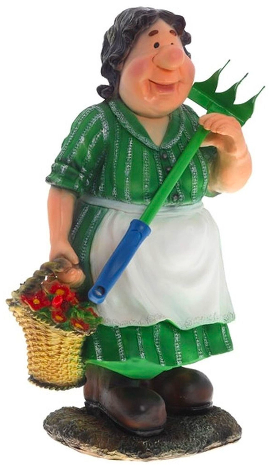Садовая фигура Ремеко Дачница 67 см