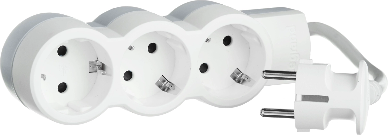 Удлинитель Legrand 3x2К+З 5 м