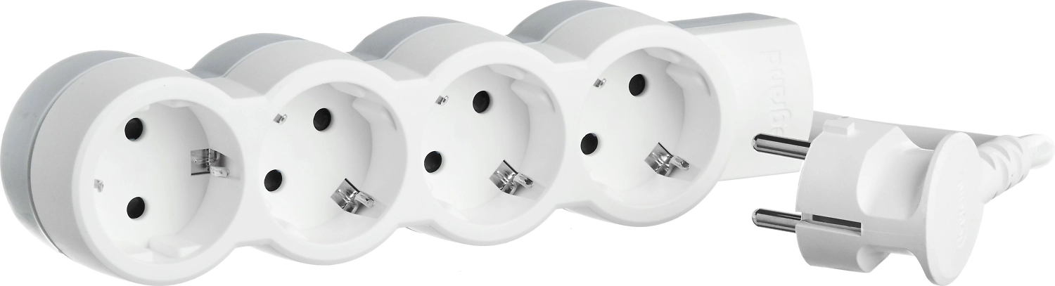 Удлинитель Legrand Стандарт 4 гнезда 3500 Вт с заземлением 3 м белый