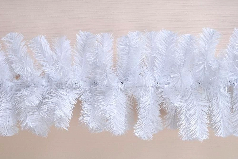 Гирлянда синтетическая белая ПВХ 270 см