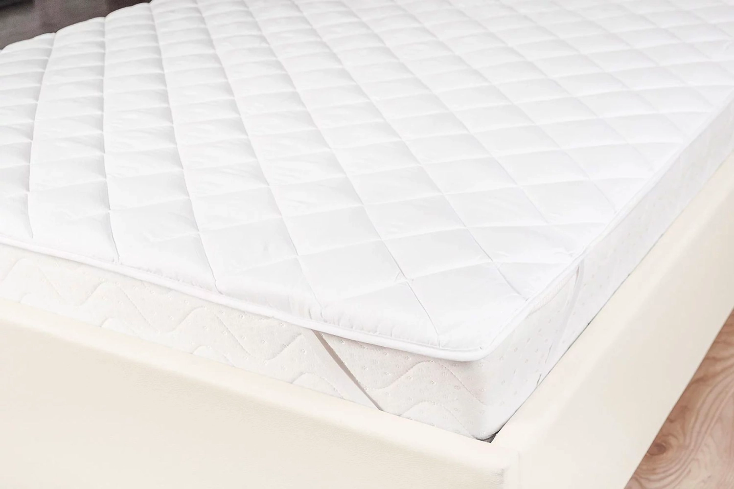 Наматрасник на резинке Коллекция бязь 180х200 см белый