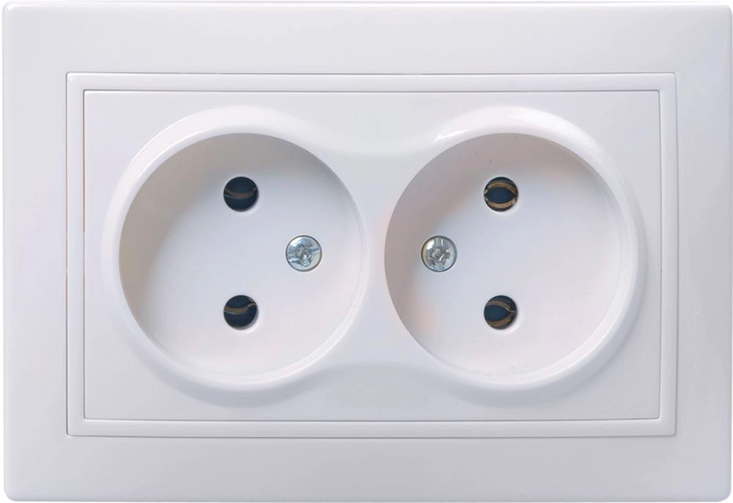 Розетка IEK КВАРТА РС12-2-КБ белый