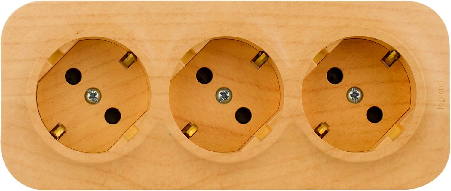 Розеточный блок Legrand Quteo 782288 дерево