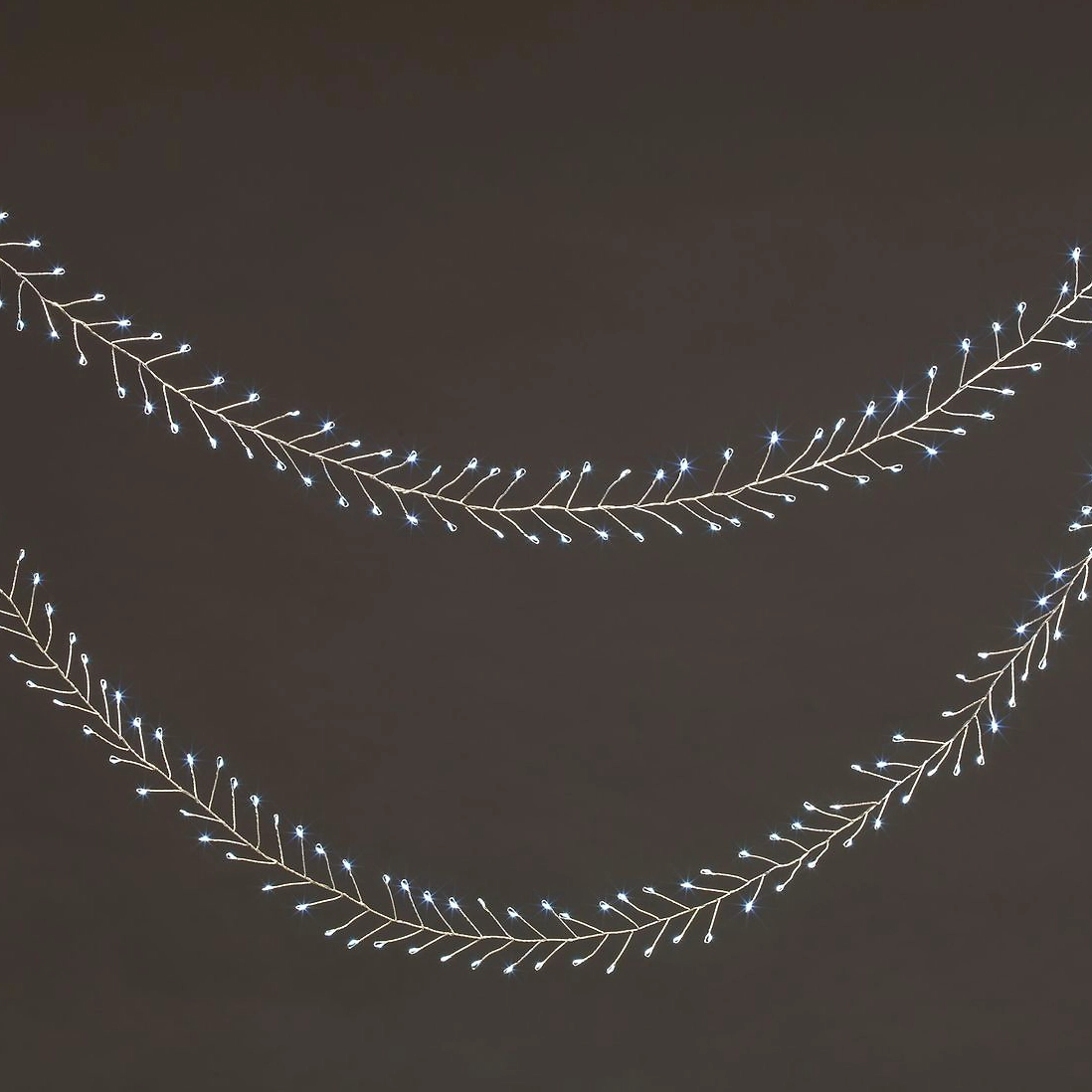 Гирлянда кластер 720 LED холодный белый 9 м