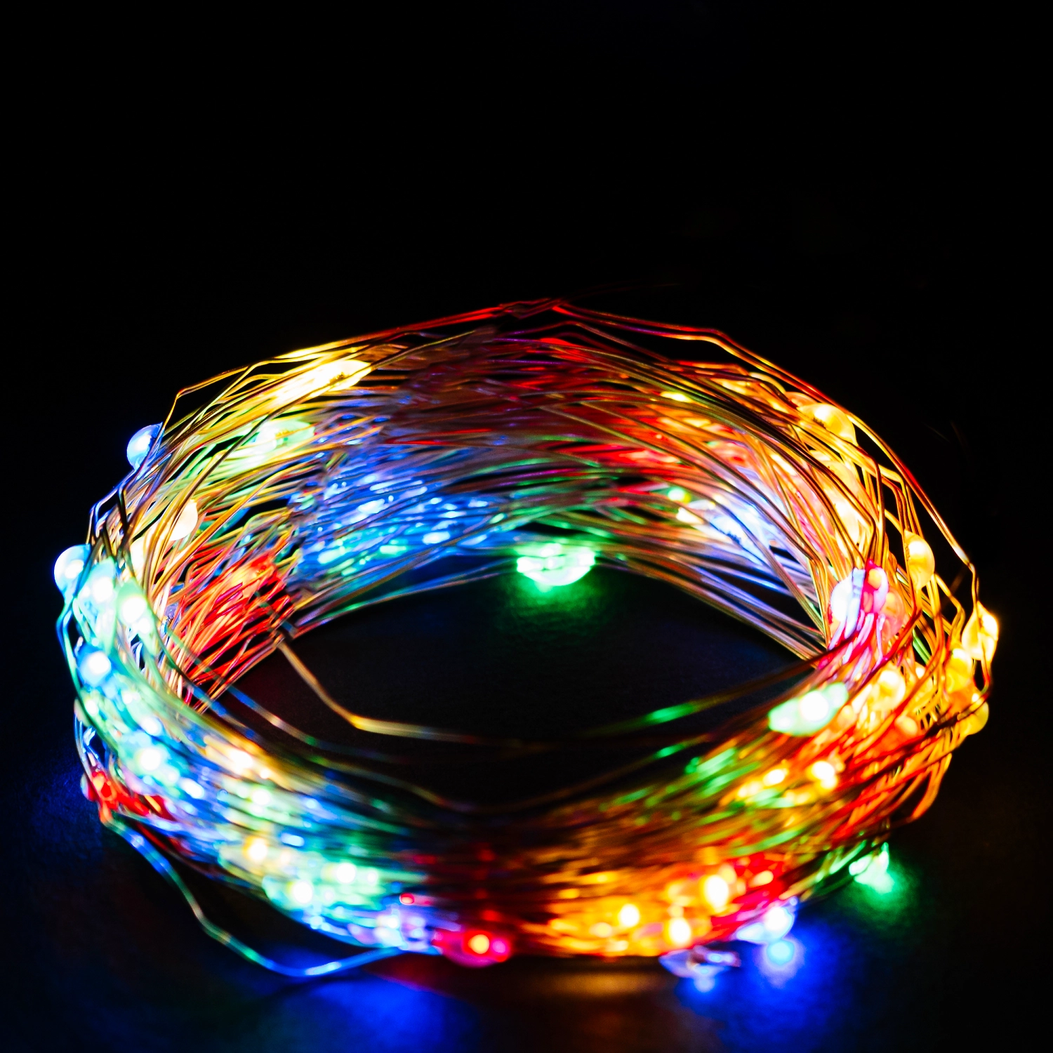 Гирлянда нить Glos белый/мультиколор 10 м