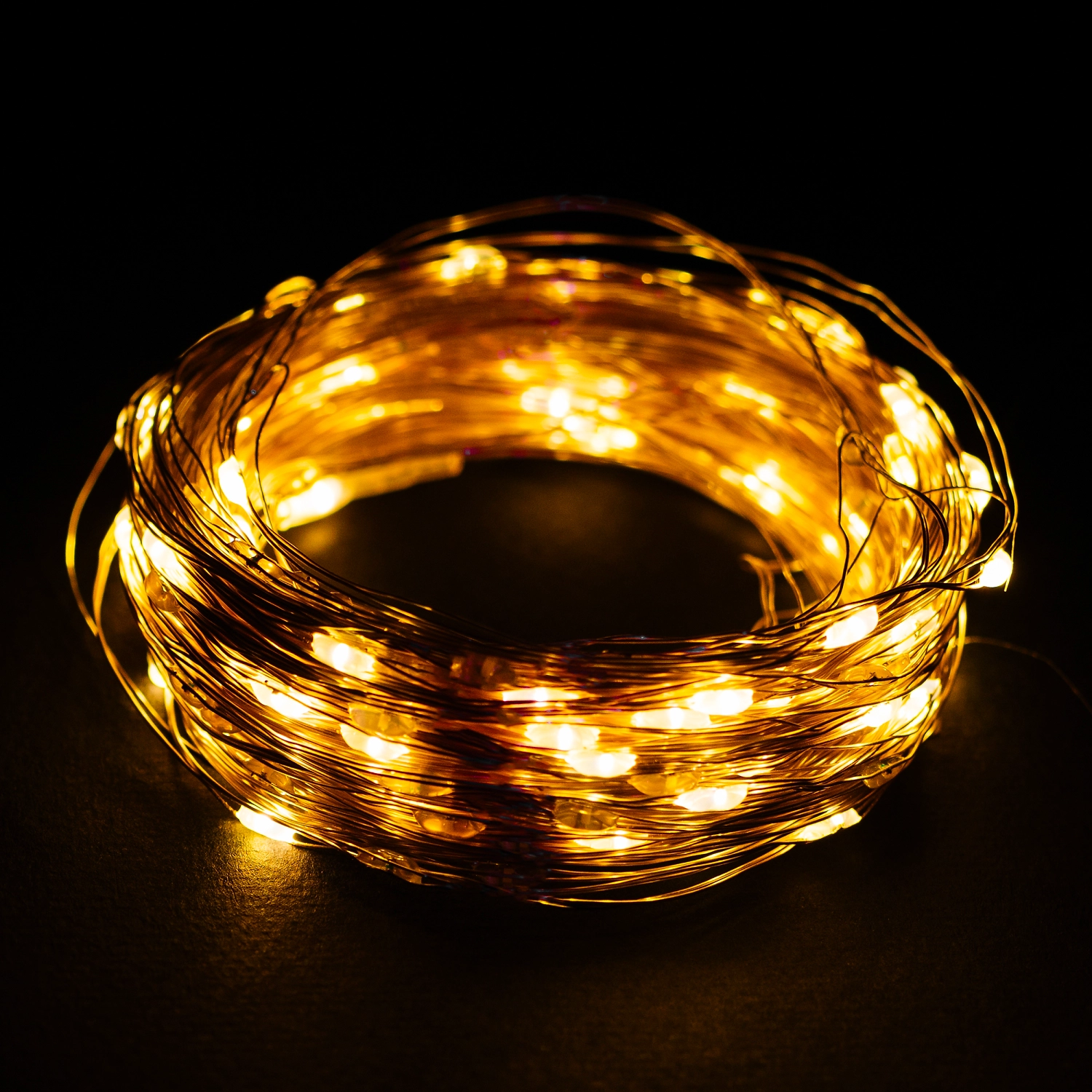 Гирлянда нить Glos теплый белый 20 м