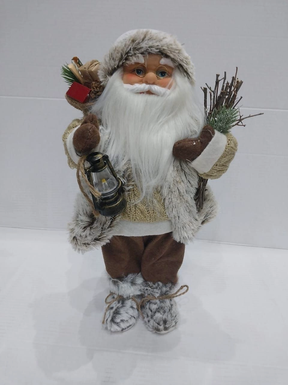Дед Мороз с хворостом и подарками 40 см