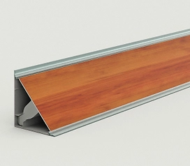 Плинтус с цветной кромкой Вишня зимняя 3,2х3000 см