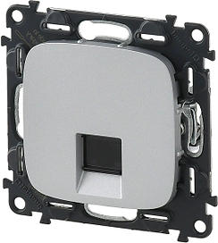 Розетка Legrand Valena Allure 7 539 40