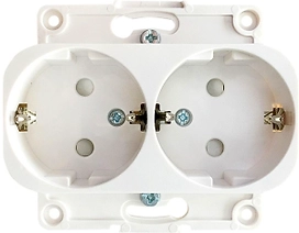 Розетка EKF Стокгольм 2-местная с/з 16А белый с защ. шторкой