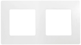 Рамка Legrand Etika 672502