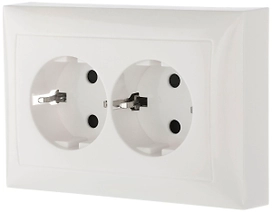 Розетка LK Studio LK60 863704-1