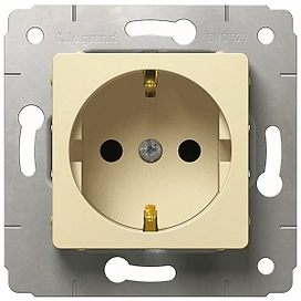 Розетка Legrand Cariva 695917