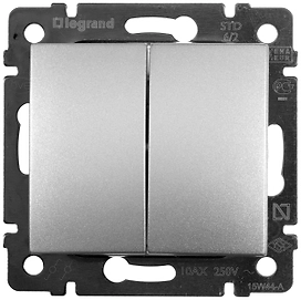 Выключатель Legrand Valena 694339