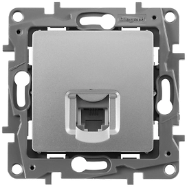 Розетка Legrand Etika 672440