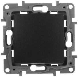 Выключатель Legrand Etika 672601