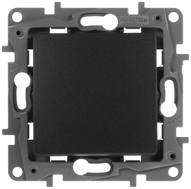 Выключатель Legrand Etika 672605
