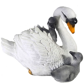Садовая фигура Лебедь с птенцами 30 см