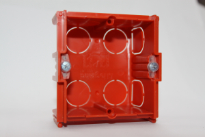 Коробка Legrand монтажная для кирпичных стен