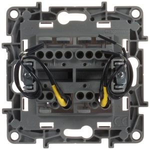 Выключатель Legrand Etika 672316 LG