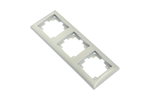 Рамка OBI Ariadne 3 поста серебро