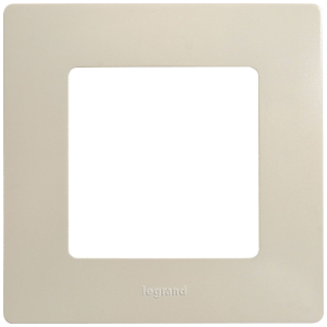 Рамка Legrand Etika 672511
