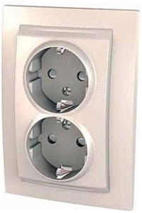 Розетка Schneider Electric Unica MGU23.067.25D