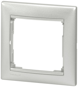 Рамка Legrand Valena 694330