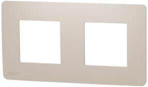 Рамка Schneider Electric Unica Studio NU200444