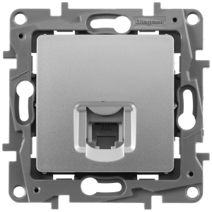 Розетка Legrand Etika 672440