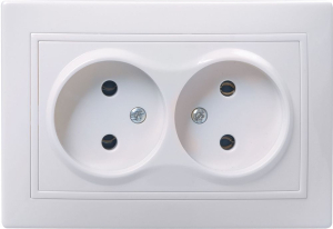 Розетка IEK КВАРТА РС12-2-КБ белый