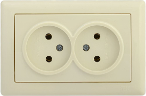Розетка IEK BOLERO РС20-1-0-БК кремовый