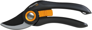 Секатор плоскостной FISKARS SOLID
